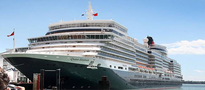 http://www.egyptguidetravel.com/images/hotels/destination/Supper%20Long%20Cruise.jpg